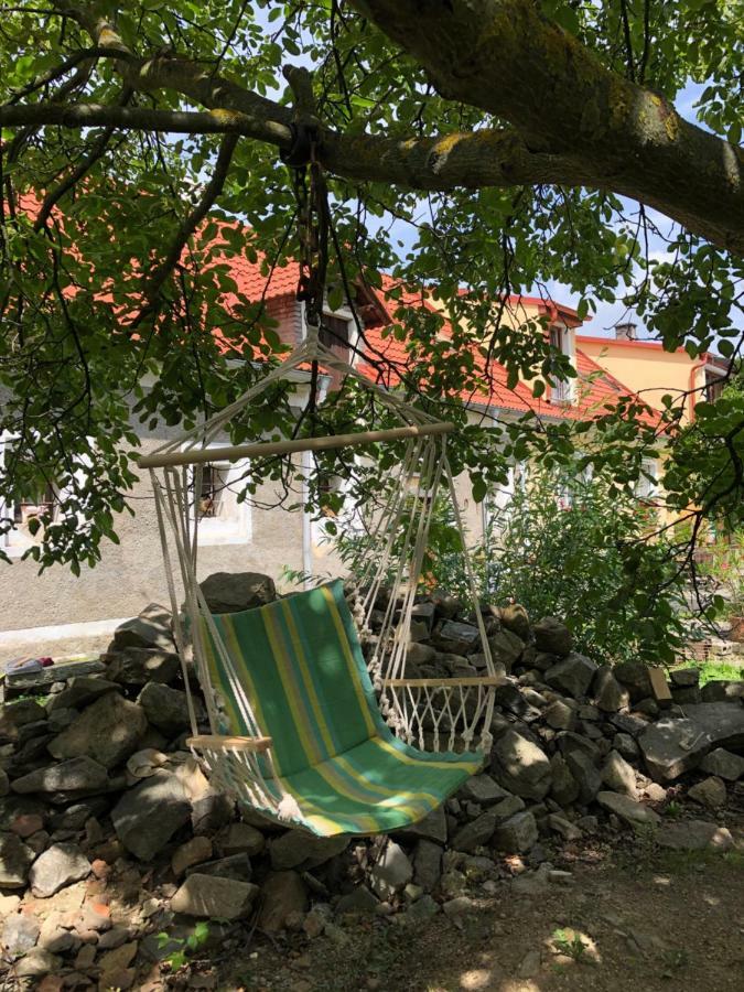 Ubytovani U Simonu Hotel Probulov Eksteriør billede